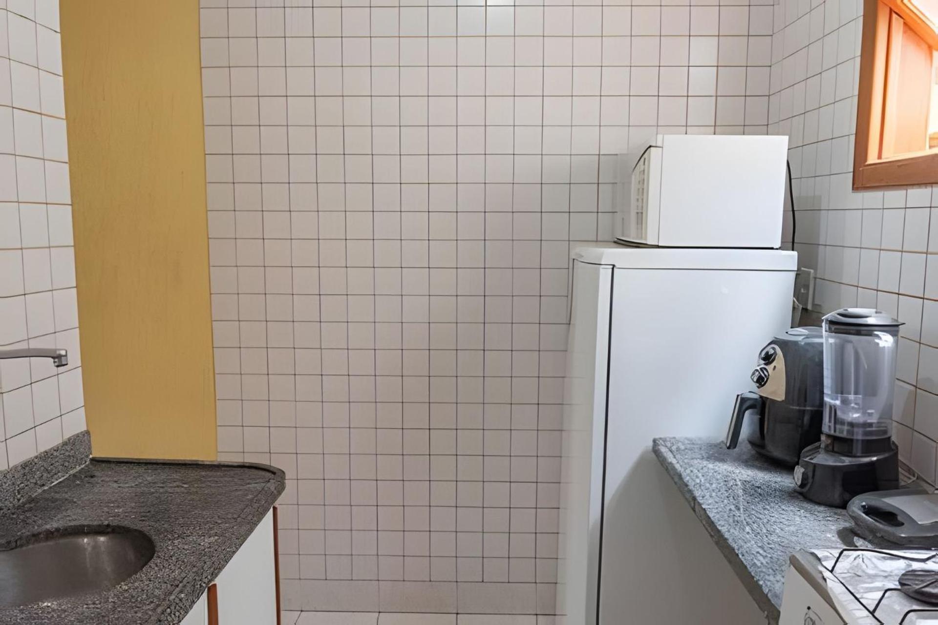 Em Frente A Praia De Taperapuan; Piscina; 1 Quarto; Wifi 300 Mbs; Estacionamento Gratuito 1 Veiculo Порту-Сегуру Экстерьер фото